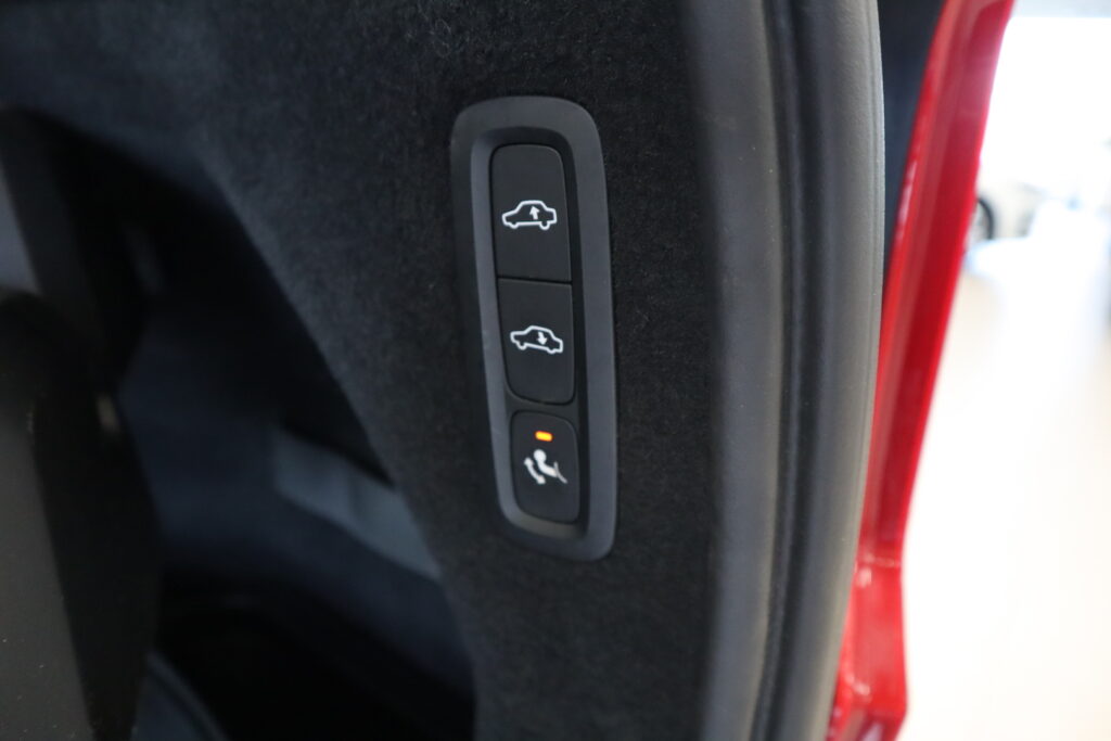 Volvo XC90, image 24