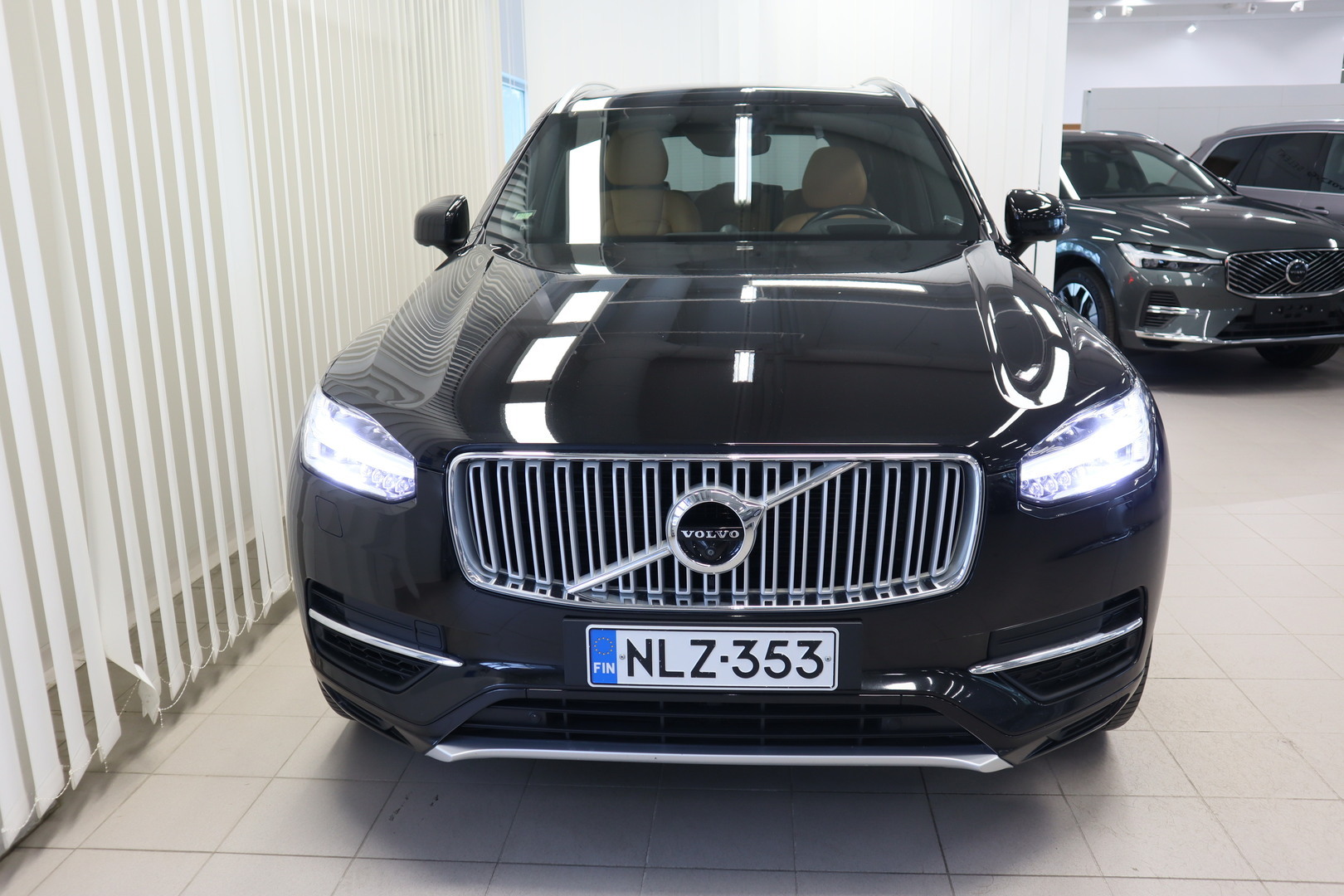 Volvo XC90 2017, kuva 3/29