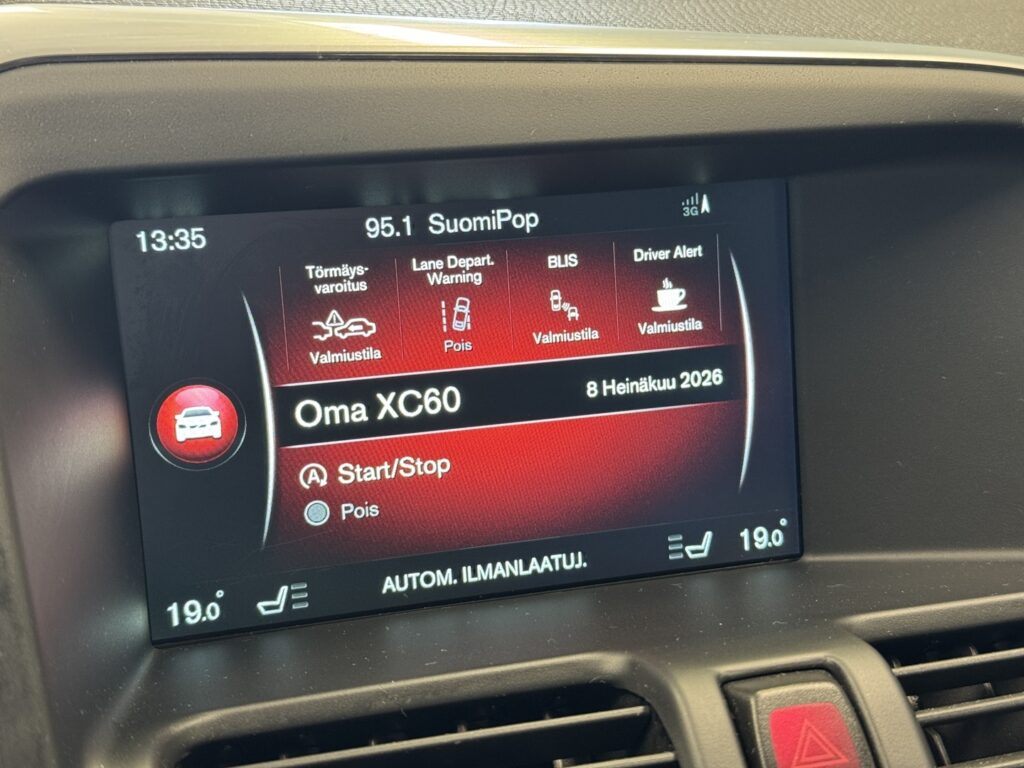 Volvo XC60, image 17