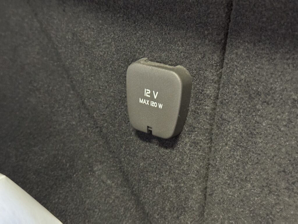 Volvo XC60, image 23