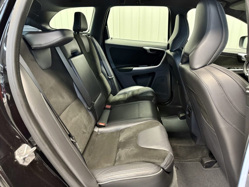 Volvo XC60, image 7