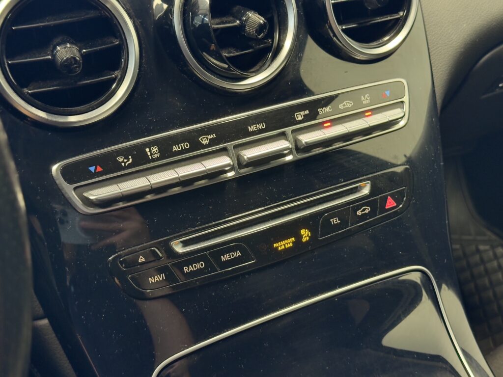 Mercedes-Benz GLC, image 13