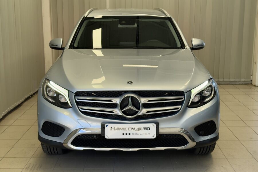 Mercedes-Benz GLC, image 2