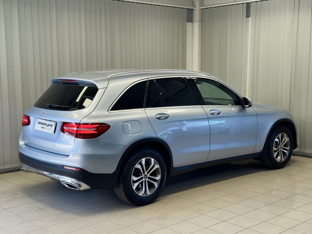 Mercedes-Benz GLC, image 3