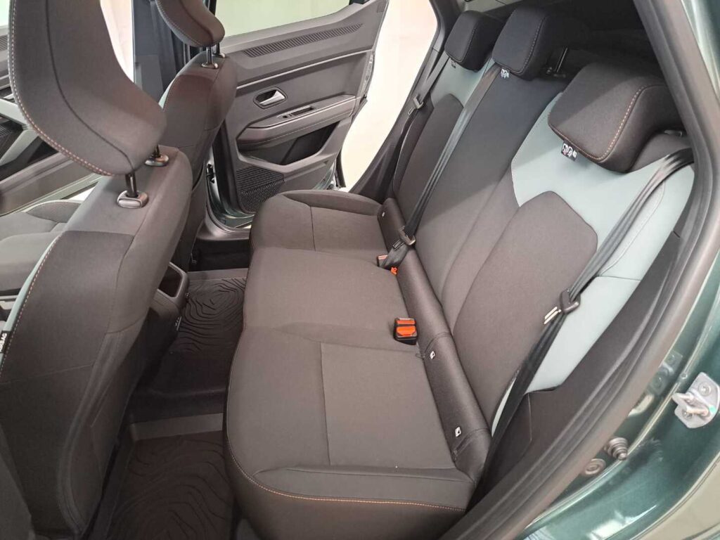DACIA Duster, image 17