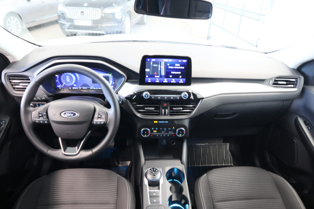 Ford Kuga, image 11