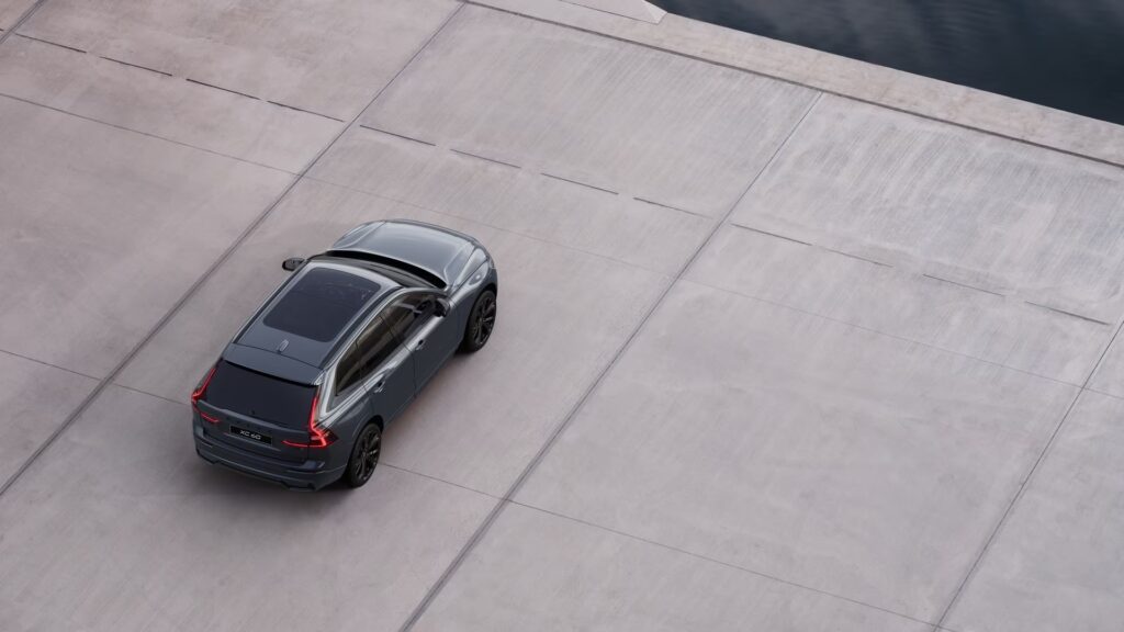 Volvo XC60, image 2