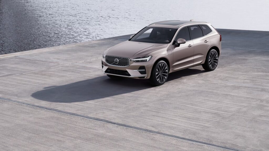 Volvo XC60, image 1