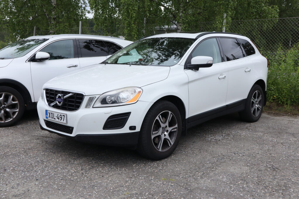 Volvo XC60, image 1