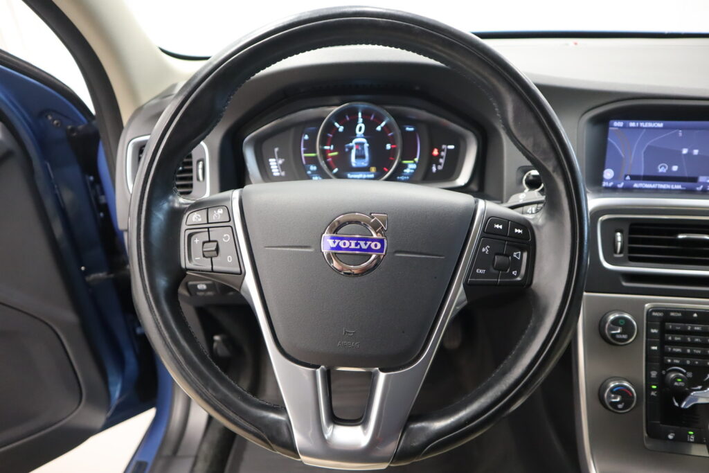 Volvo S60, image 12