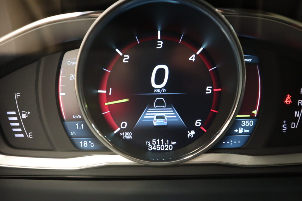 Volvo S60, image 16