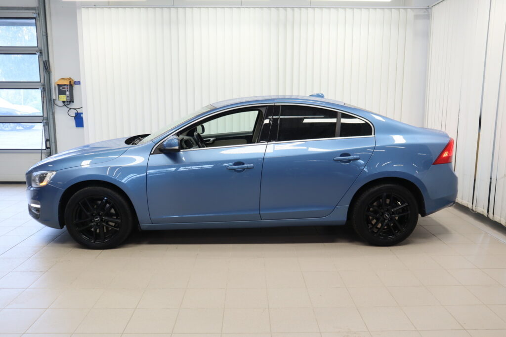 Volvo S60, image 3