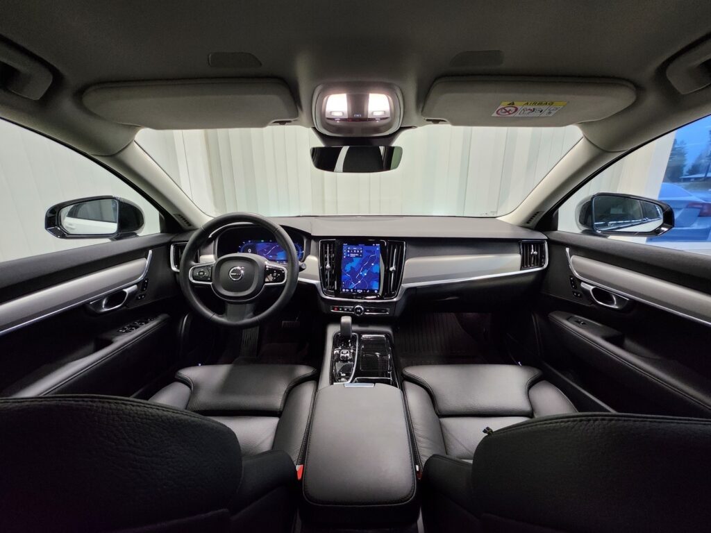 Volvo V90, image 10