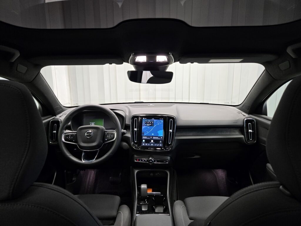 Volvo C40, image 12