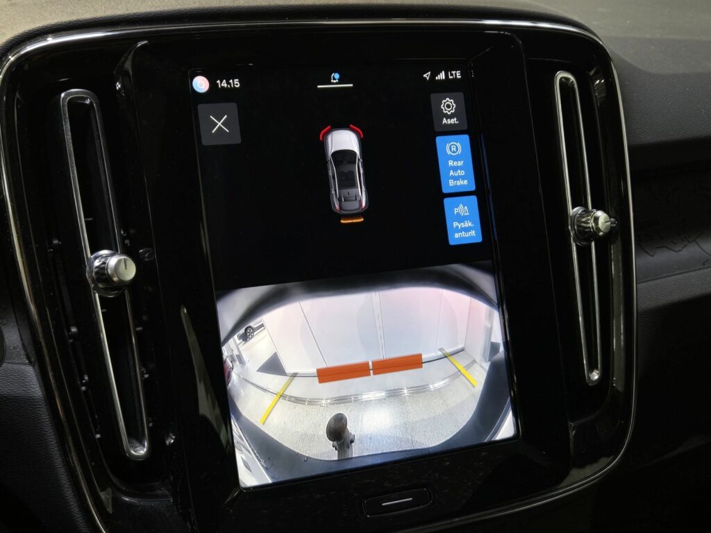 Volvo C40, image 14