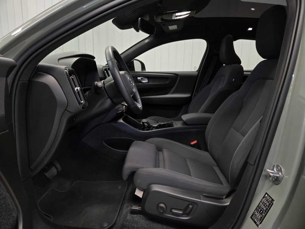 Volvo C40, image 8