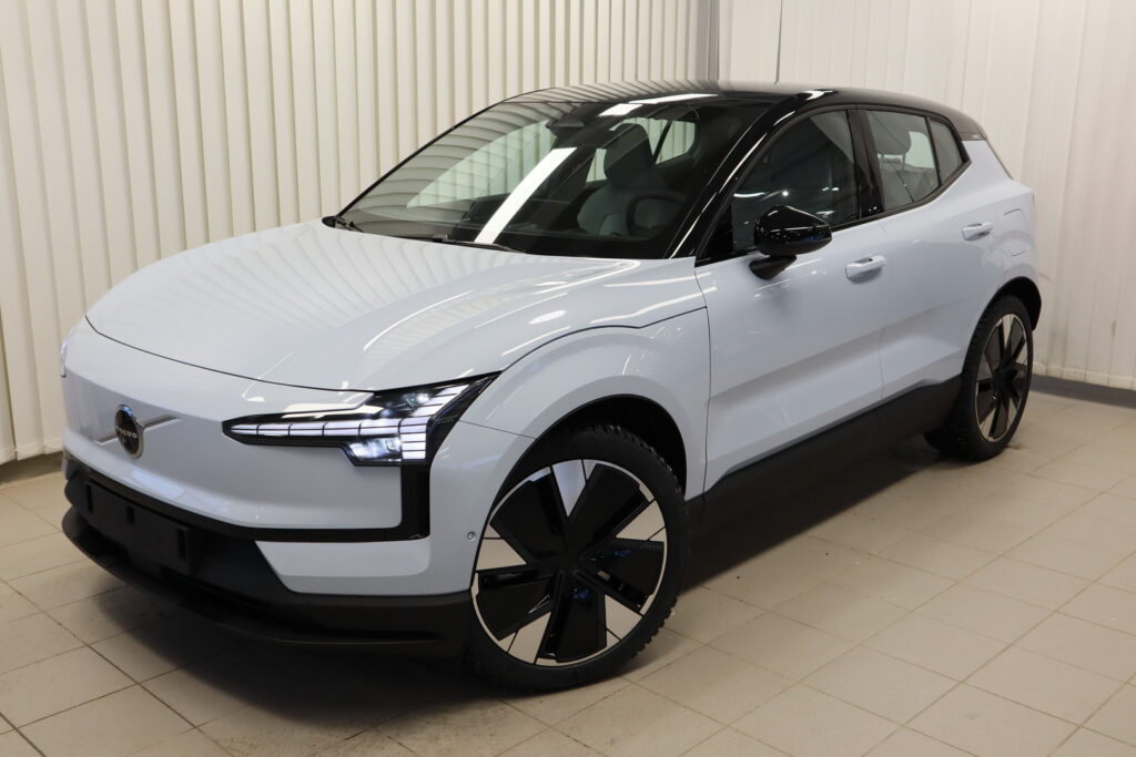 Volvo EX30, image 1