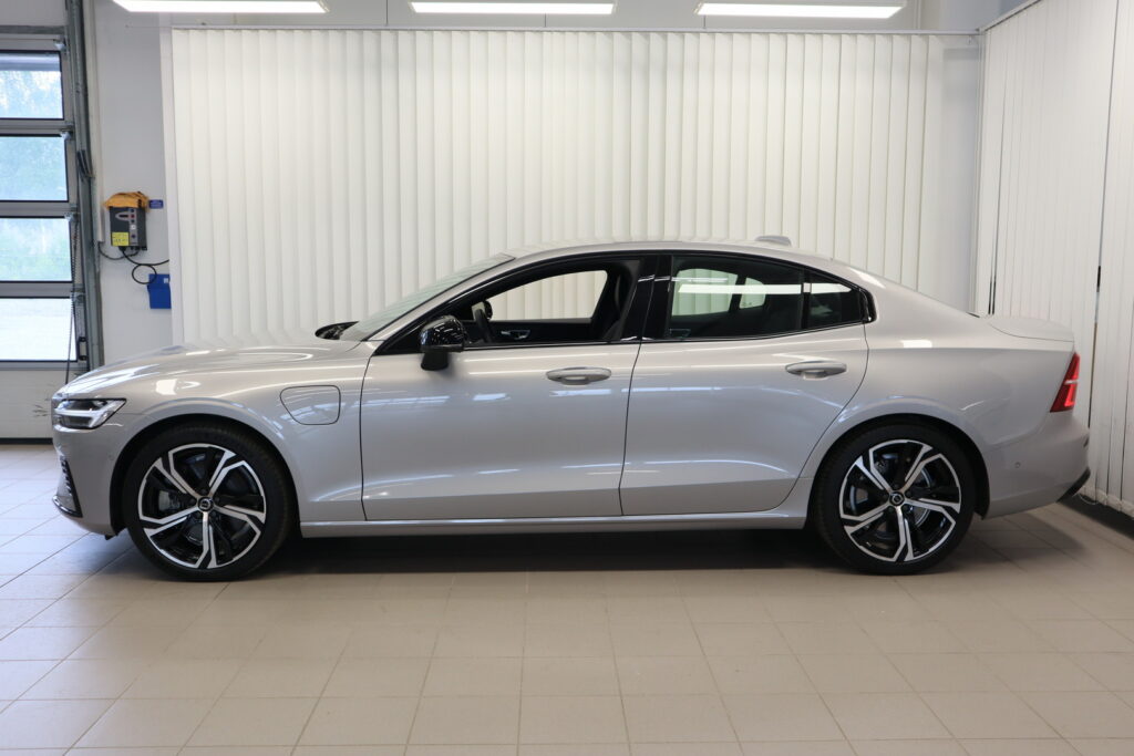 Volvo S60, image 3