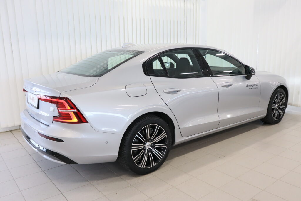 Volvo S60, image 7