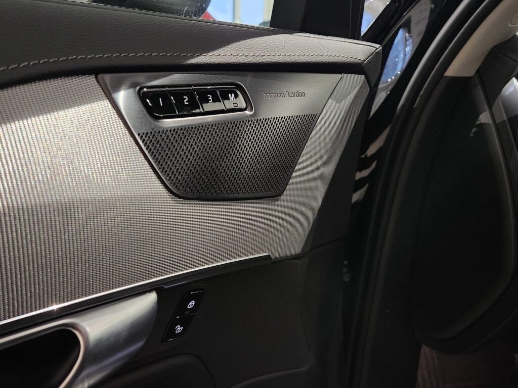 Volvo XC90, image 14