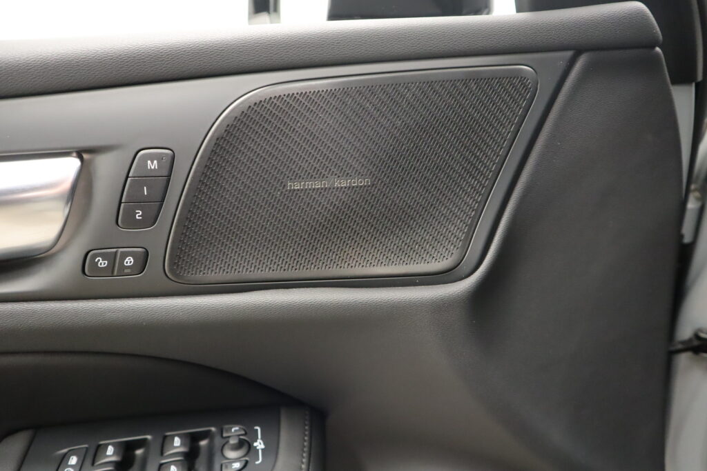 Volvo V60, image 13