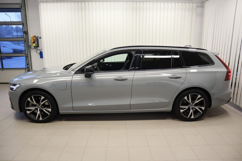 Volvo V60, image 4