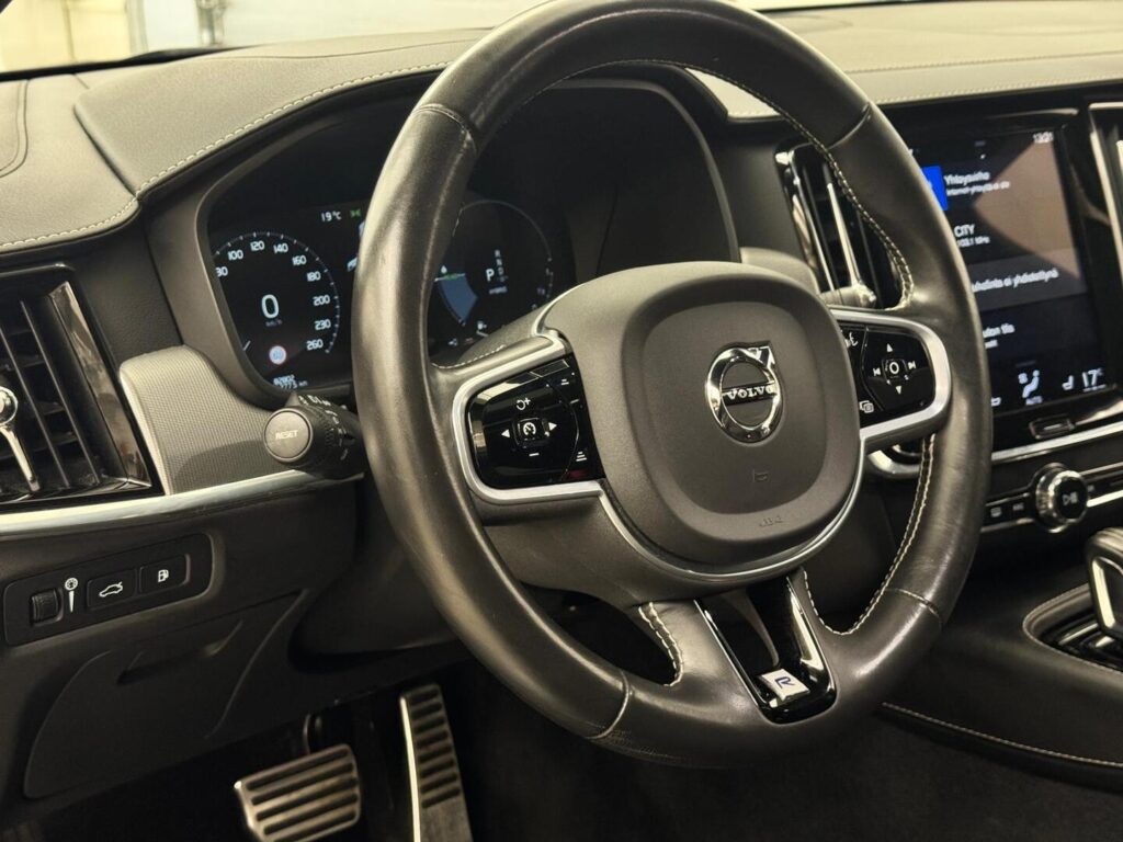 Volvo V90, image 9
