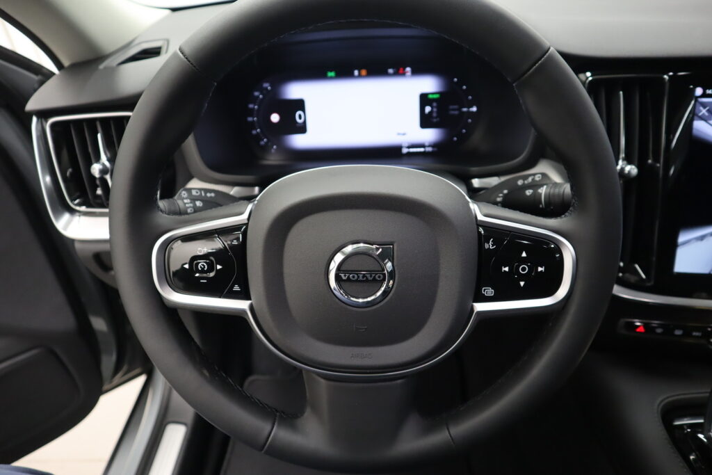 Volvo V60, image 10