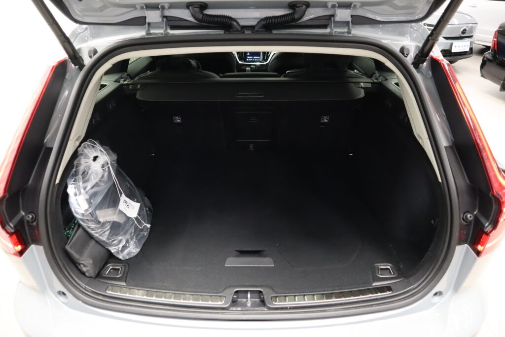 Volvo V60, image 15