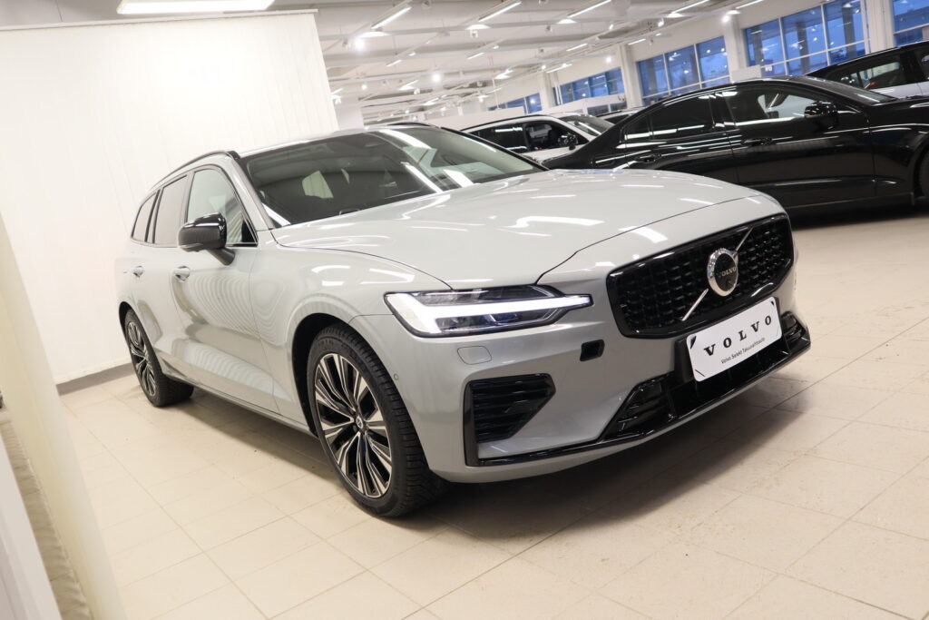 Volvo V60, image 3
