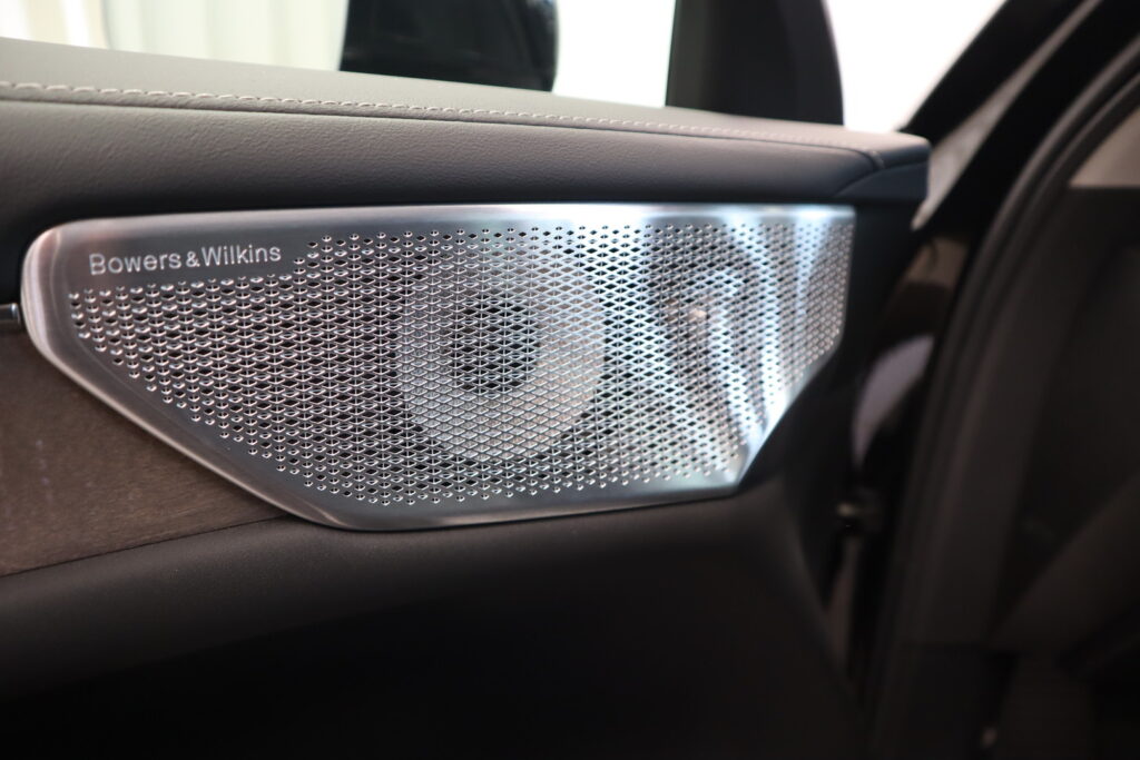 Volvo ES90, image 13