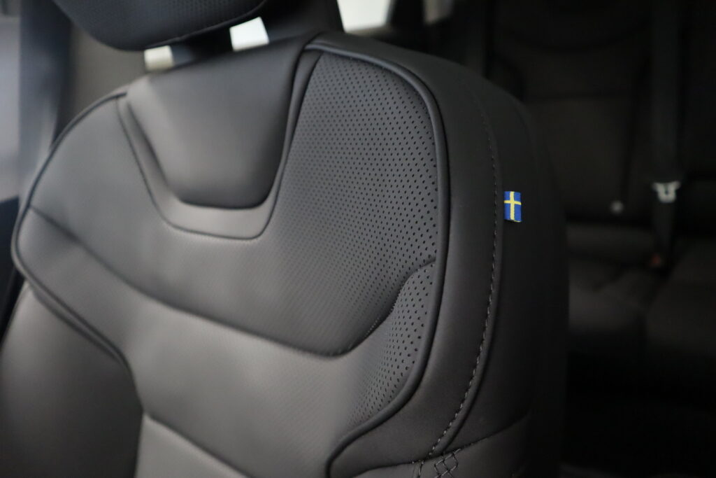 Volvo ES90, image 16