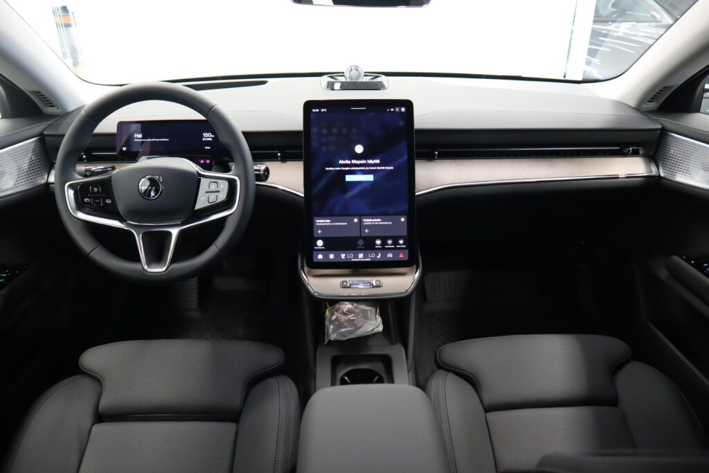 Volvo ES90, image 7