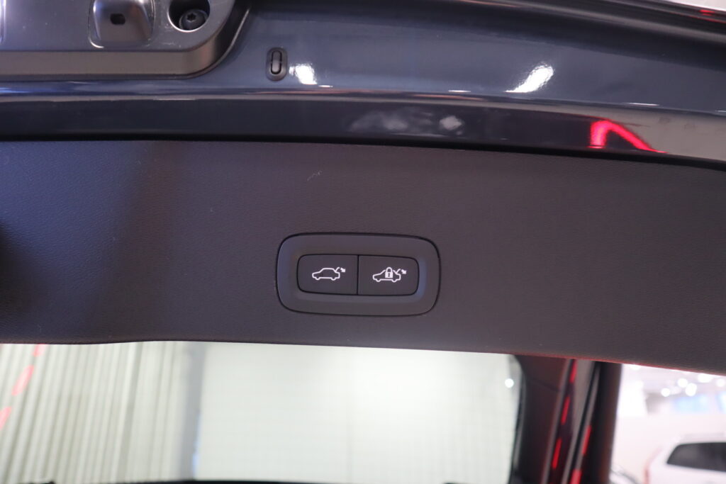 Volvo EC40, image 23