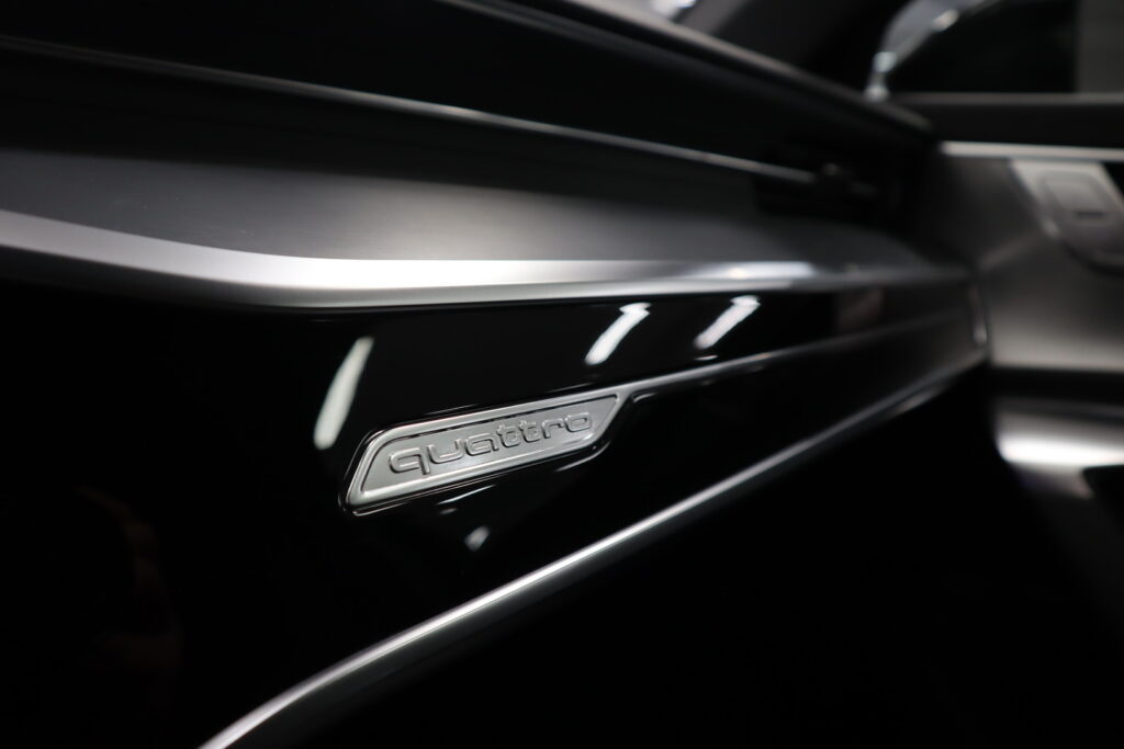 Audi A6, image 19