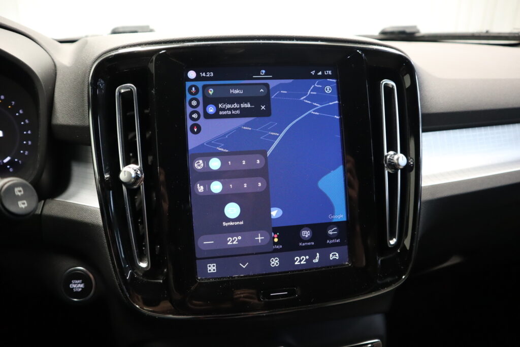 Volvo XC40, image 12