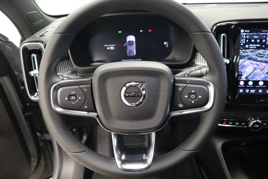 Volvo EC40, image 13