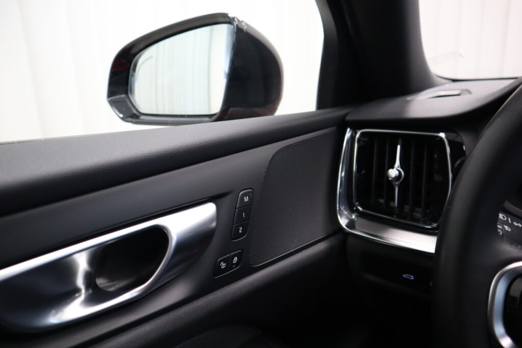 Volvo S60, image 13