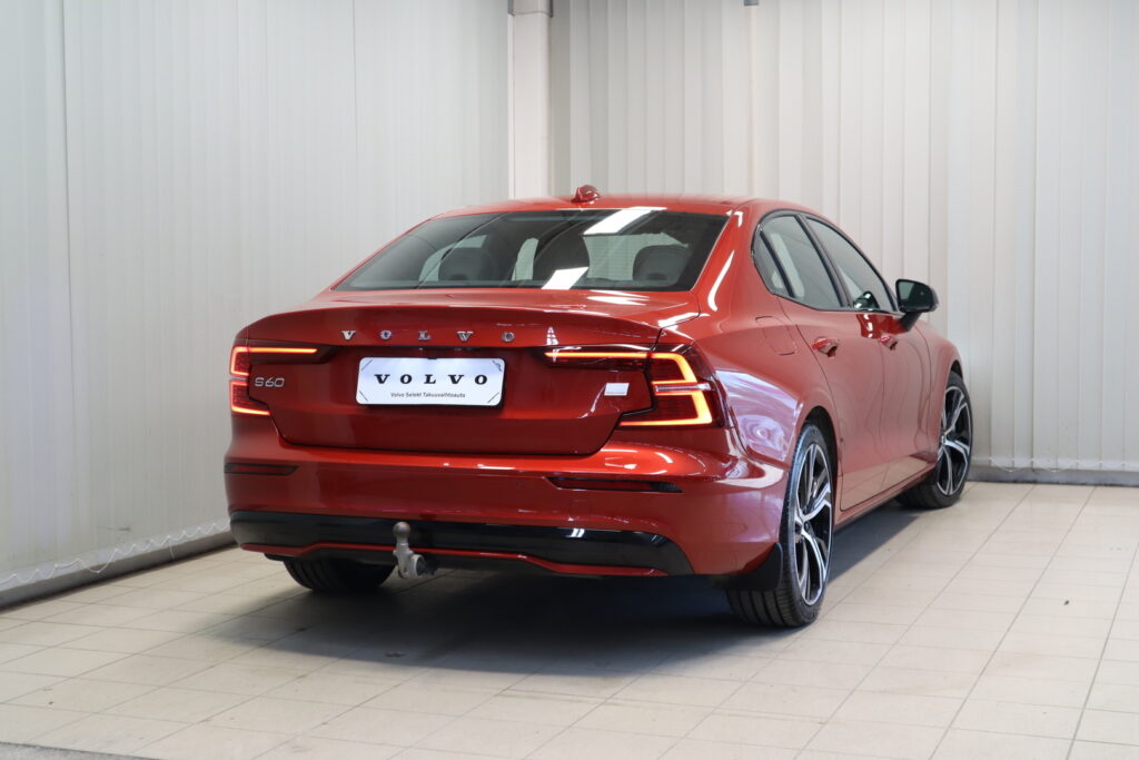 Volvo S60, image 8
