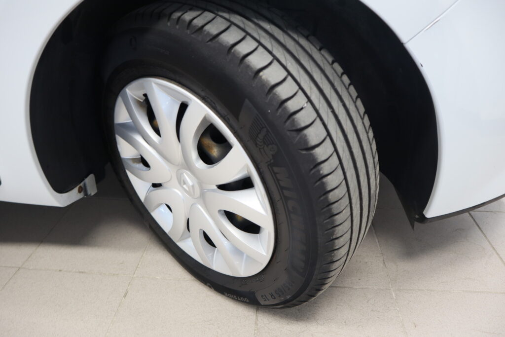 Renault Clio, image 21