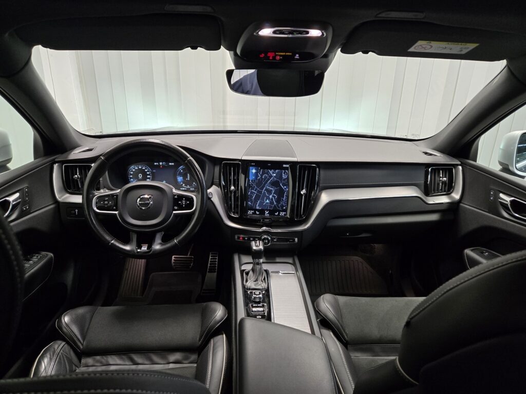 Volvo XC60, image 6