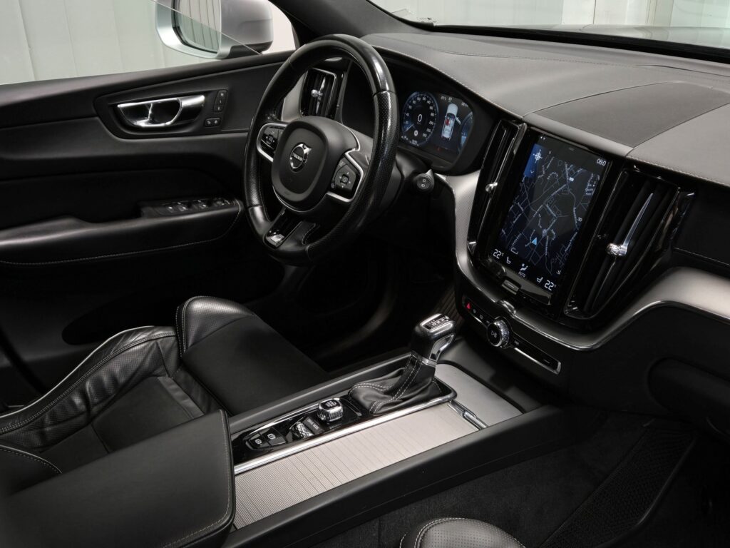 Volvo XC60, image 7