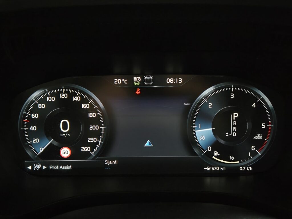 Volvo XC60, image 8