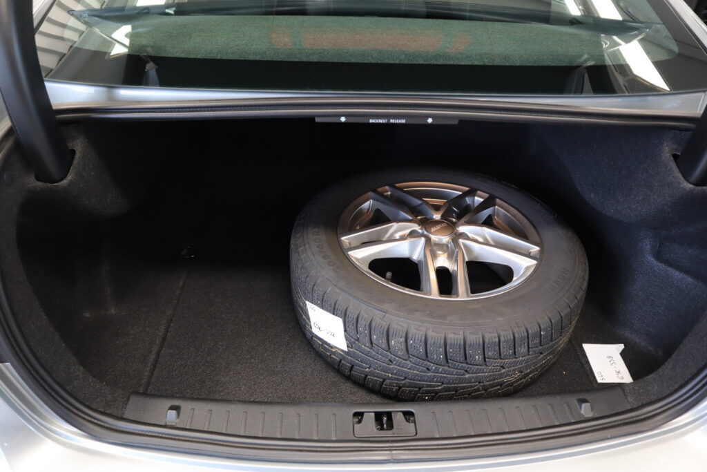 Volvo S60, image 18