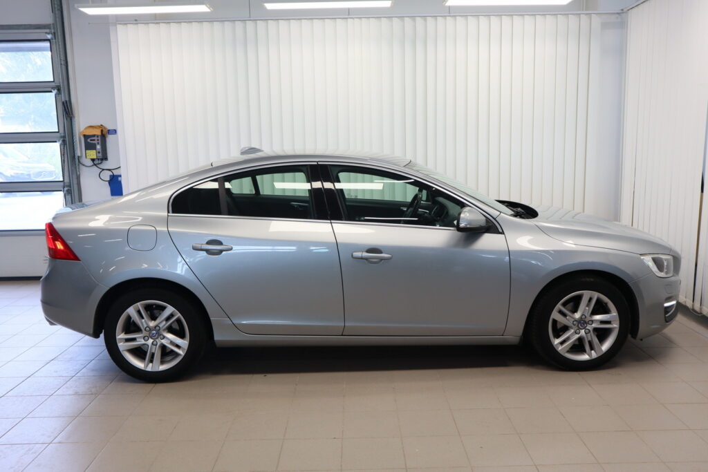 Volvo S60, image 6