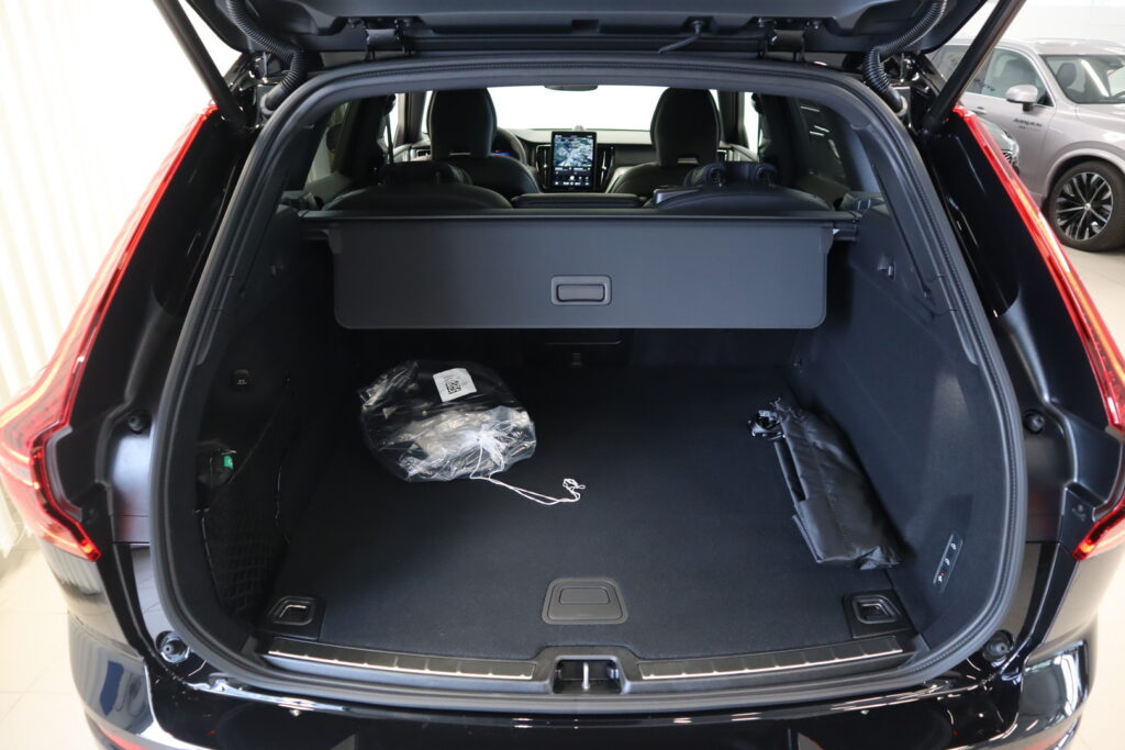 Volvo XC60, image 20