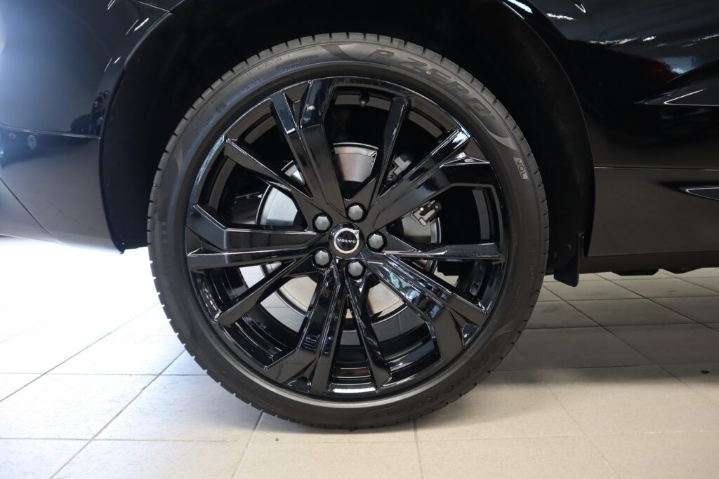 Volvo XC60, image 22