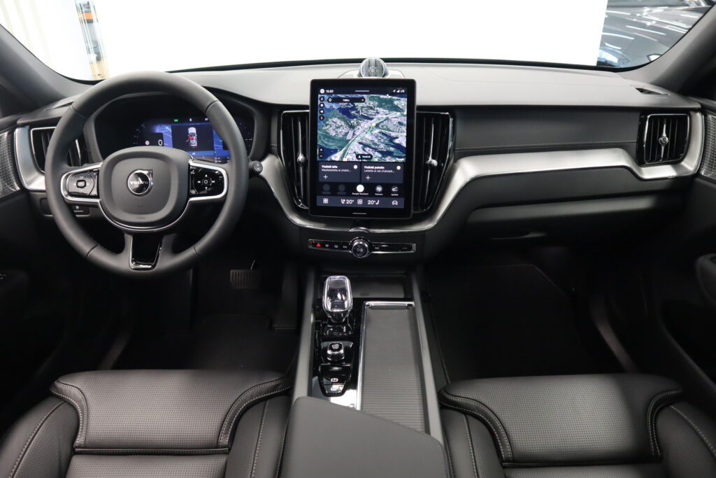 Volvo XC60, image 7