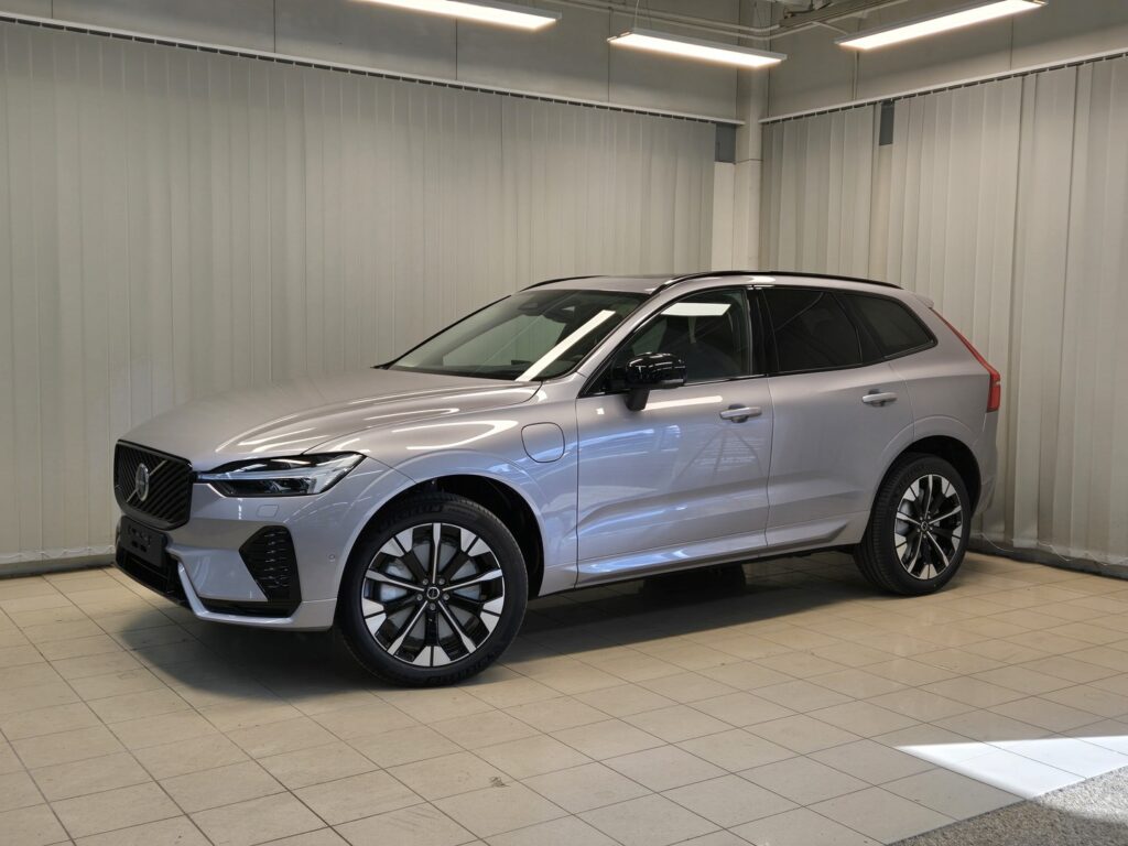 Volvo XC60, image 2