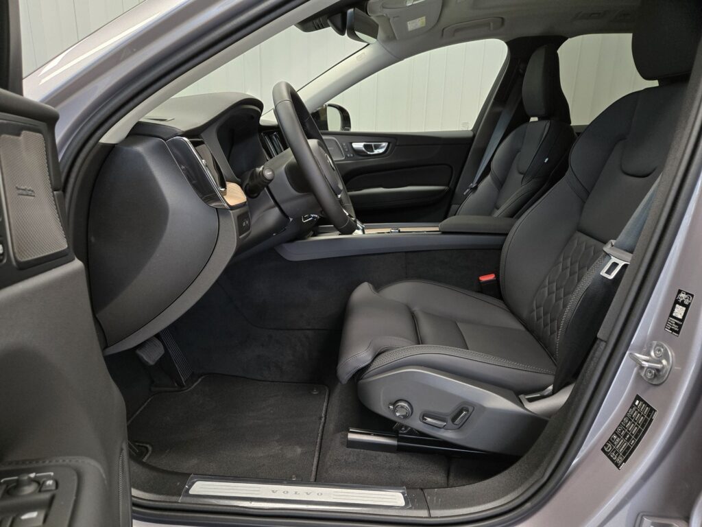 Volvo XC60, image 7
